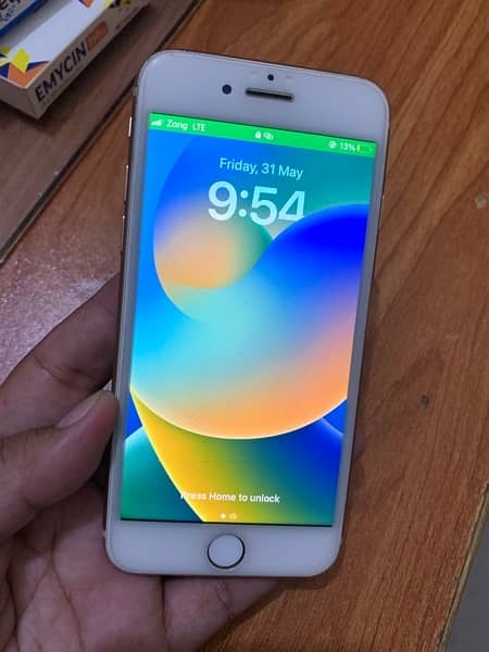 iPhone 8 golden colour 64gb official pta approved 1