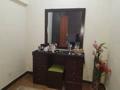 Dressing table for sale