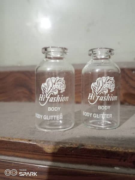 Glass bottles for sale. mob#03133270709 1