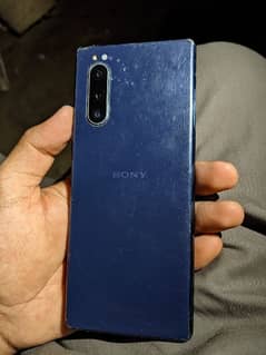 Sony Expria 5 Bhai screen mi shade hai baki all ok hai 6 /64