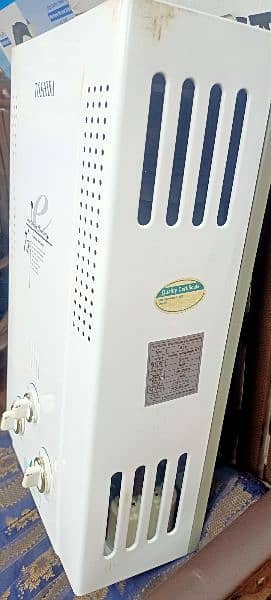 Nasgas crown Technogas water heater 18