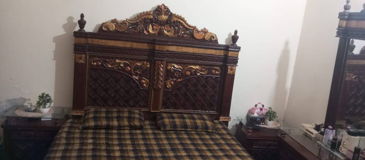 Bed set/double bed set/wooden bed/king size bed/bedroom furniture 0