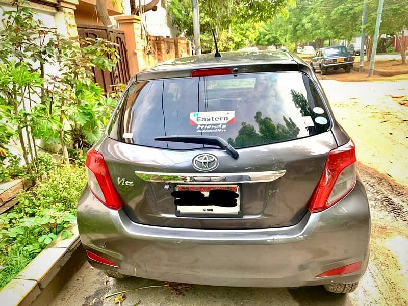 Toyota Vitz 2015 6