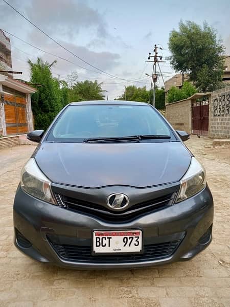 Toyota Vitz 2015 14