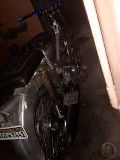 Honda CD 70 2024 0