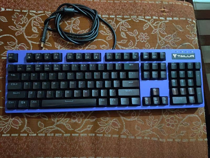 Mechenical gaming Keyboard 0