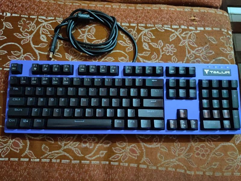 Mechenical gaming Keyboard 1