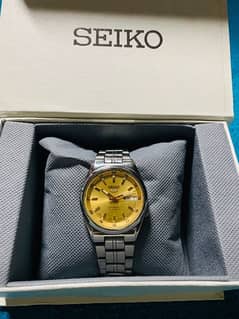 Seiko 5 AUTOMATIC WATCH