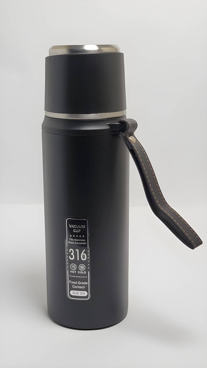 Stainless Steel Water Bottle with leater cover & strap | 800ml 3