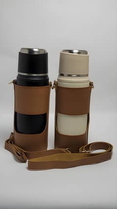 Stainless Steel Water Bottle with leather cover & strap | 800ml