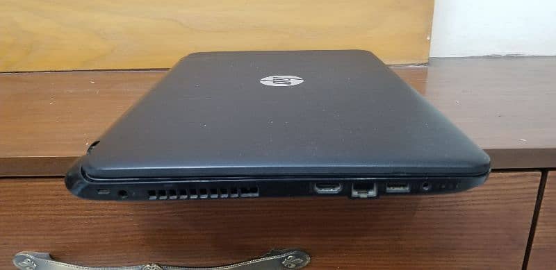 hp laptop 4th gen with 2gb nvidia graphics card 4