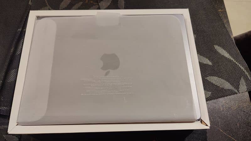 Macbook pro M2 (2023, 14-inch) 16GB 512GB 7