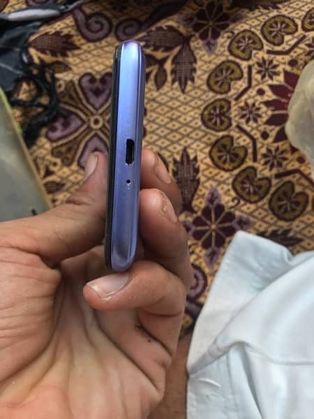 Itel A48 2 32 for sale urgent 6