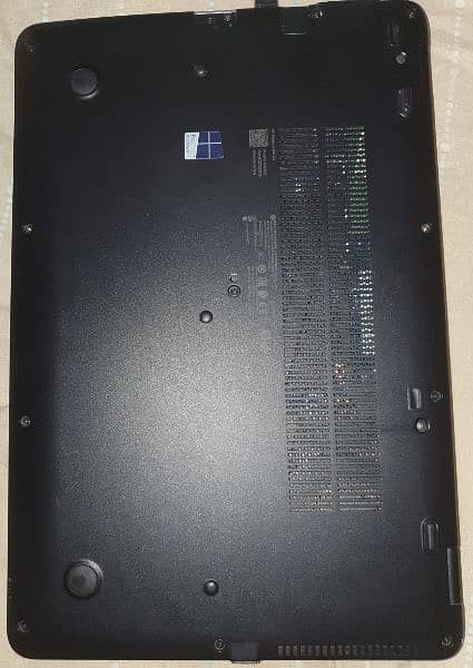 Hp 850 5g 10/10 condition 4