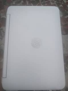 Hp. laptop (32)gb