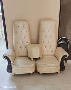 2x Sofa Chairs Light Beige Color with Table in Good Condition