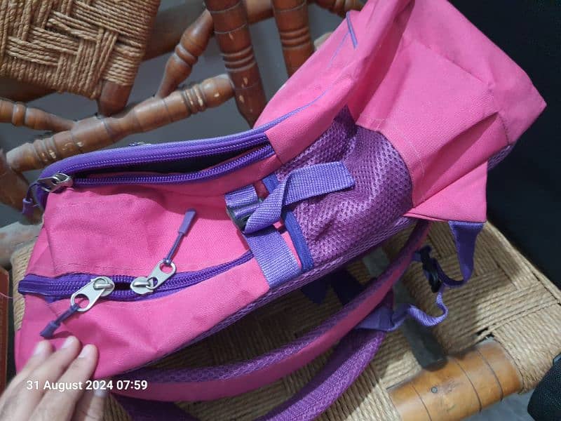 ACE Servis brand school bag 1