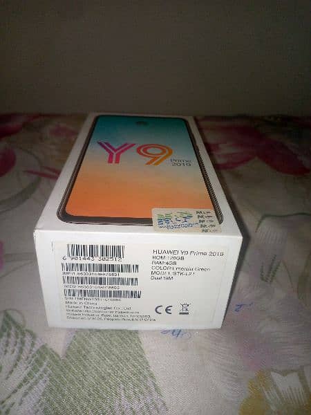 Huawei y9 prime . 4/128 memory. mobile condition 10 by 9.5 0