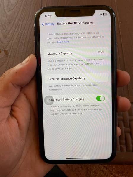 iphone Xr 128gb factory unlock water pack 8