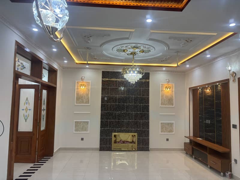 WAPDA TOWN CORNER 10.4 MARLA MODREN STYLE BRAND NEW HOUSE IS AVAILABLE FOR SALE 14