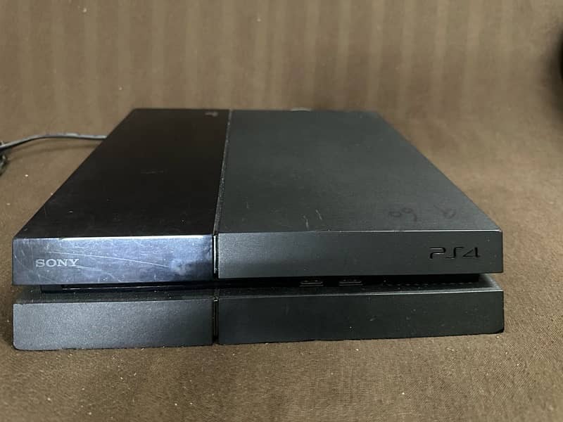 PlayStation 4 sealed 0