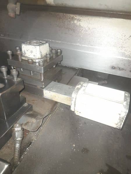 cnc lathe avr b Sath hy 5