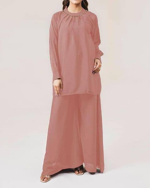 women shirt and trousers grip 3