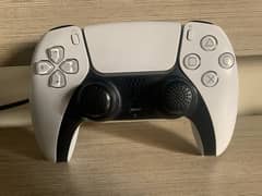 PS5 Controller with COVER - LATEST NEW MODEL - Rarely used