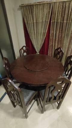 Dinning Table and 6 Chairs