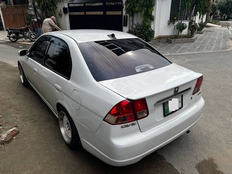 Honda Civic VTi 2002 4