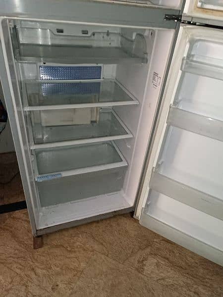 hatachi fridge gas leak 03025090192 Whatsapp only 4