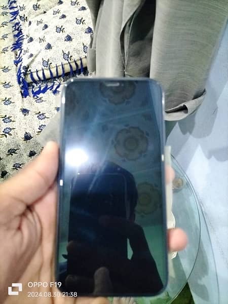 iPhone 11 waterpack 10/10 condition 1