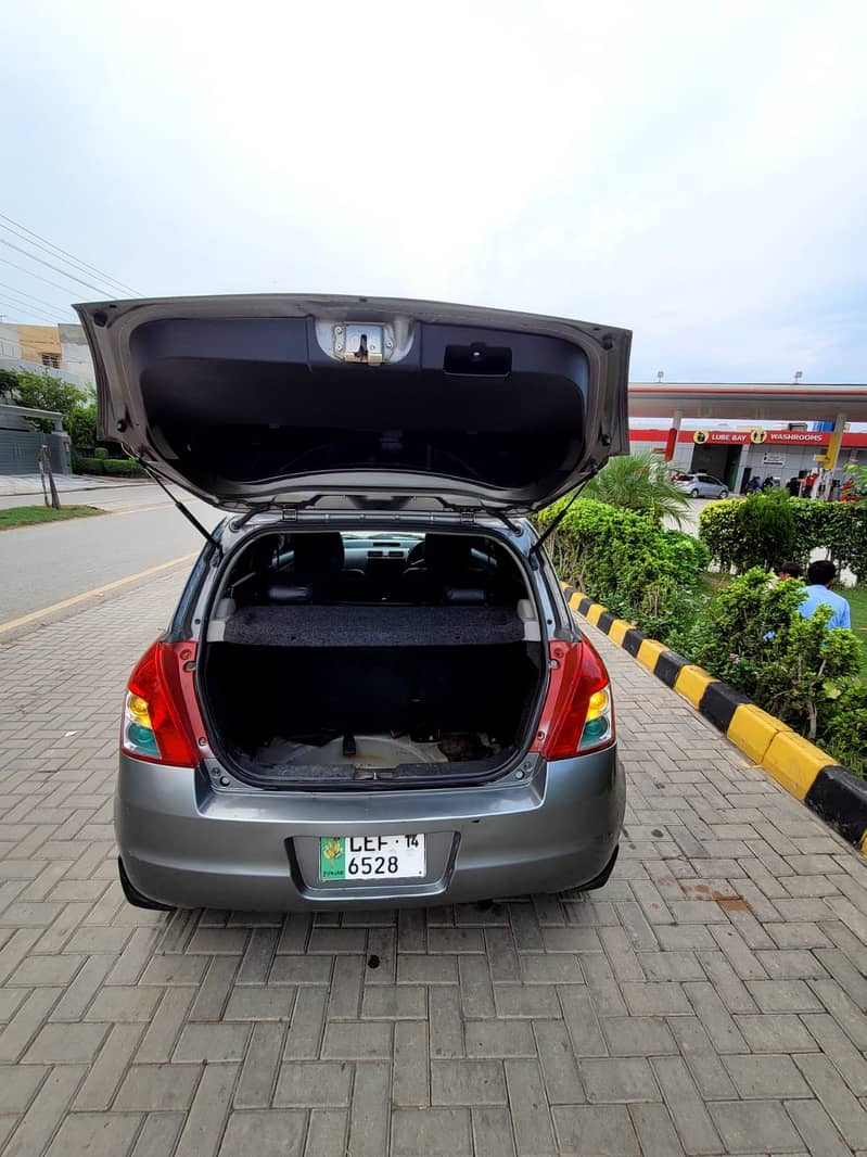 Suzuki Swift 2014 1.3 Manual 7