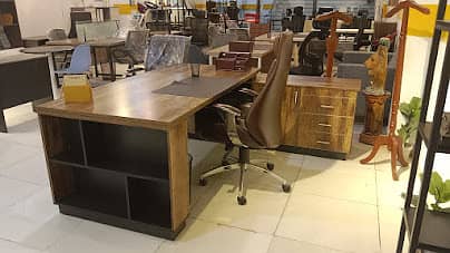 Executive Table/CEO Table/Executive Chair/Office Table and Chair 0