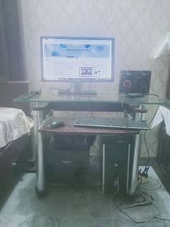 computer complete setup + table