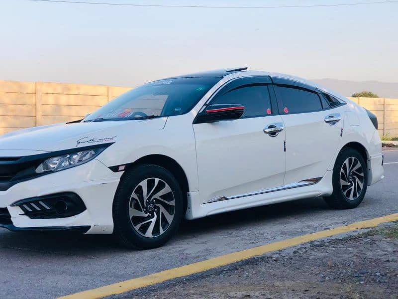 Honda Civic Oriel 2018 1