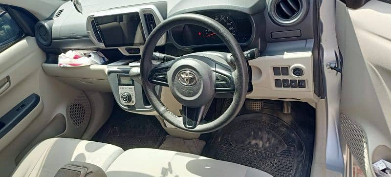 Toyota Passo XLS Package 2018 7