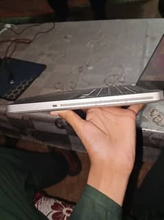 Mac Book A1278 pro