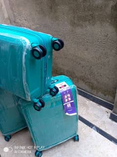 Set of brand new suitcases for sale