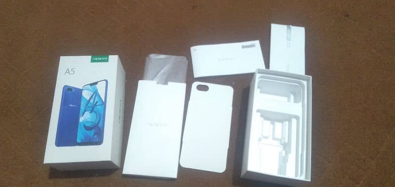 Oppo A5 (AX5) with complete box 5