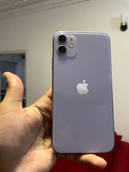 Selling Iphone 11 non PTA factory unlock 4