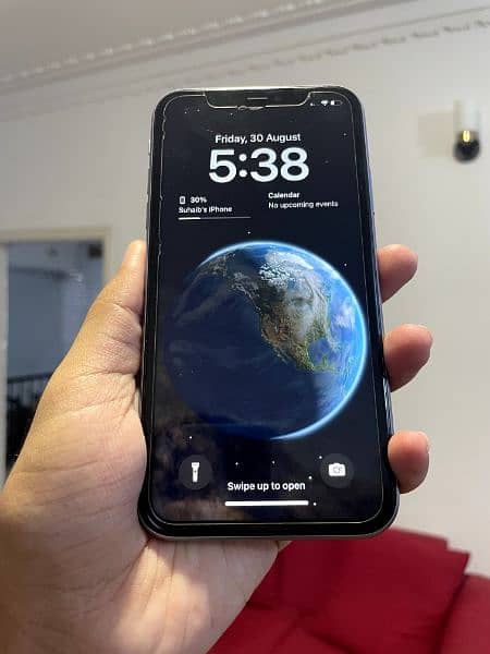 Selling Iphone 11 non PTA factory unlock 5