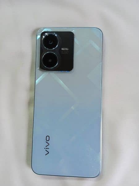 vivo y22  4+4GB ram 64GB rom 2