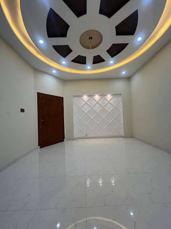 Kanal Brand New Banglow Available For Sale Near By Johar Town. 29