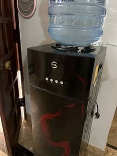 Pel Water Dispenser