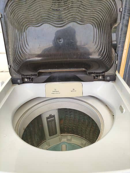 Samsung Automatic Washing Machine 9KG 1