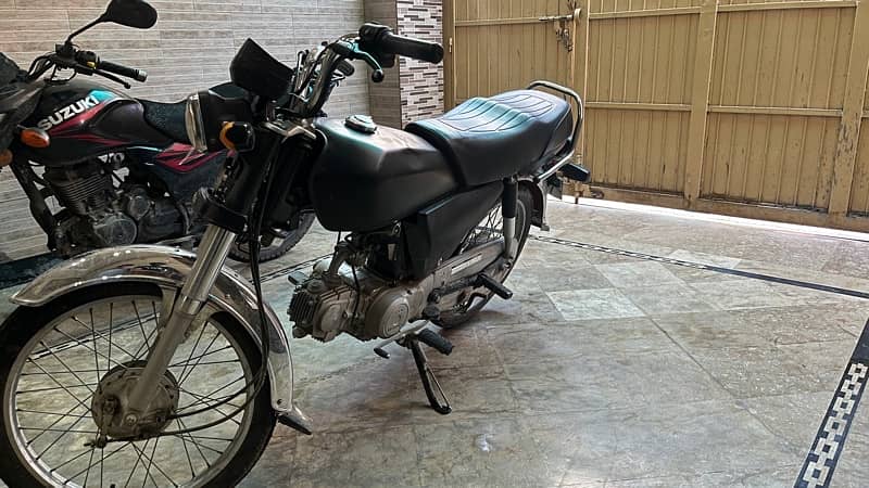 Honda cd 70 2023 model up for sale 4