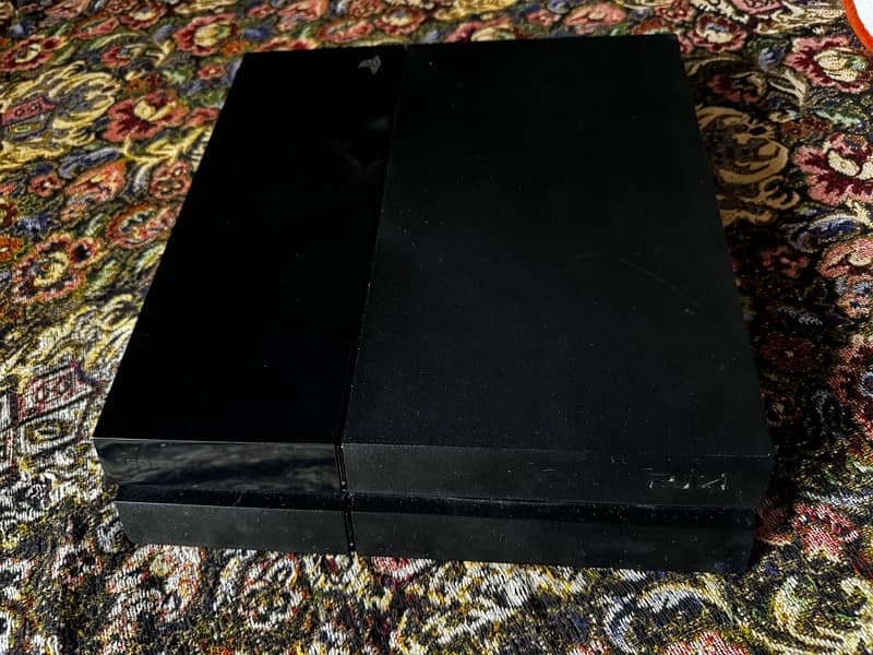 PS4 500 GB Urgent for Sale 4