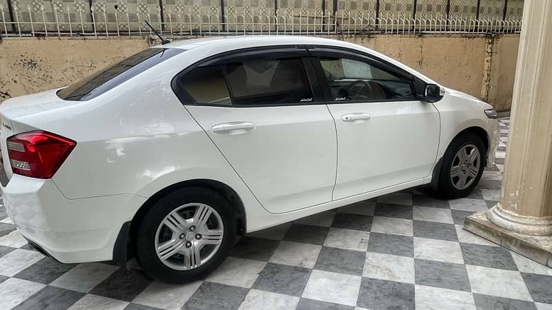 Honda City IVTEC 2017 16