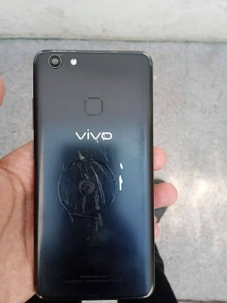 vivo v7plus 1716 PAT approved all working no problem no repair 1